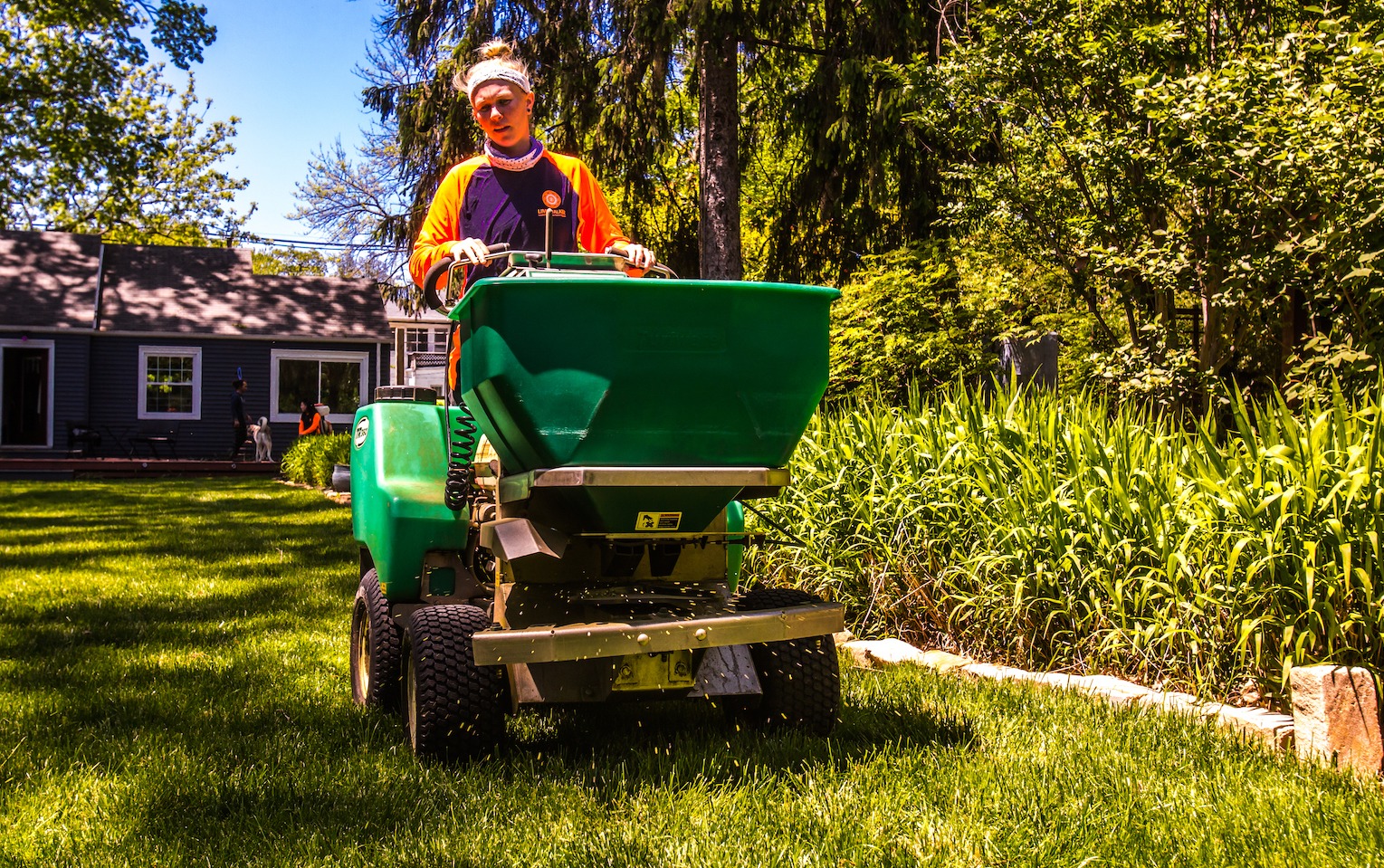 lawn-and-tree-care-careers-in-louisville-limbwalker